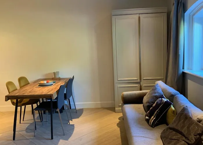 Bed and Breakfast Florapark Χάαρλεμ