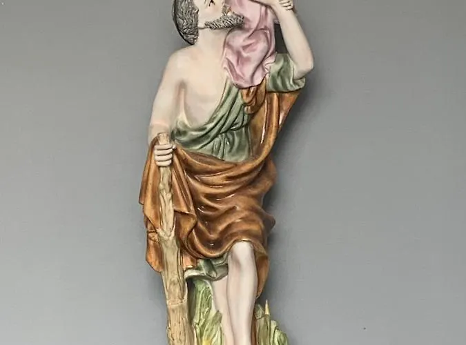 ベッド・アンド・ブレックファスト Florapark 4*